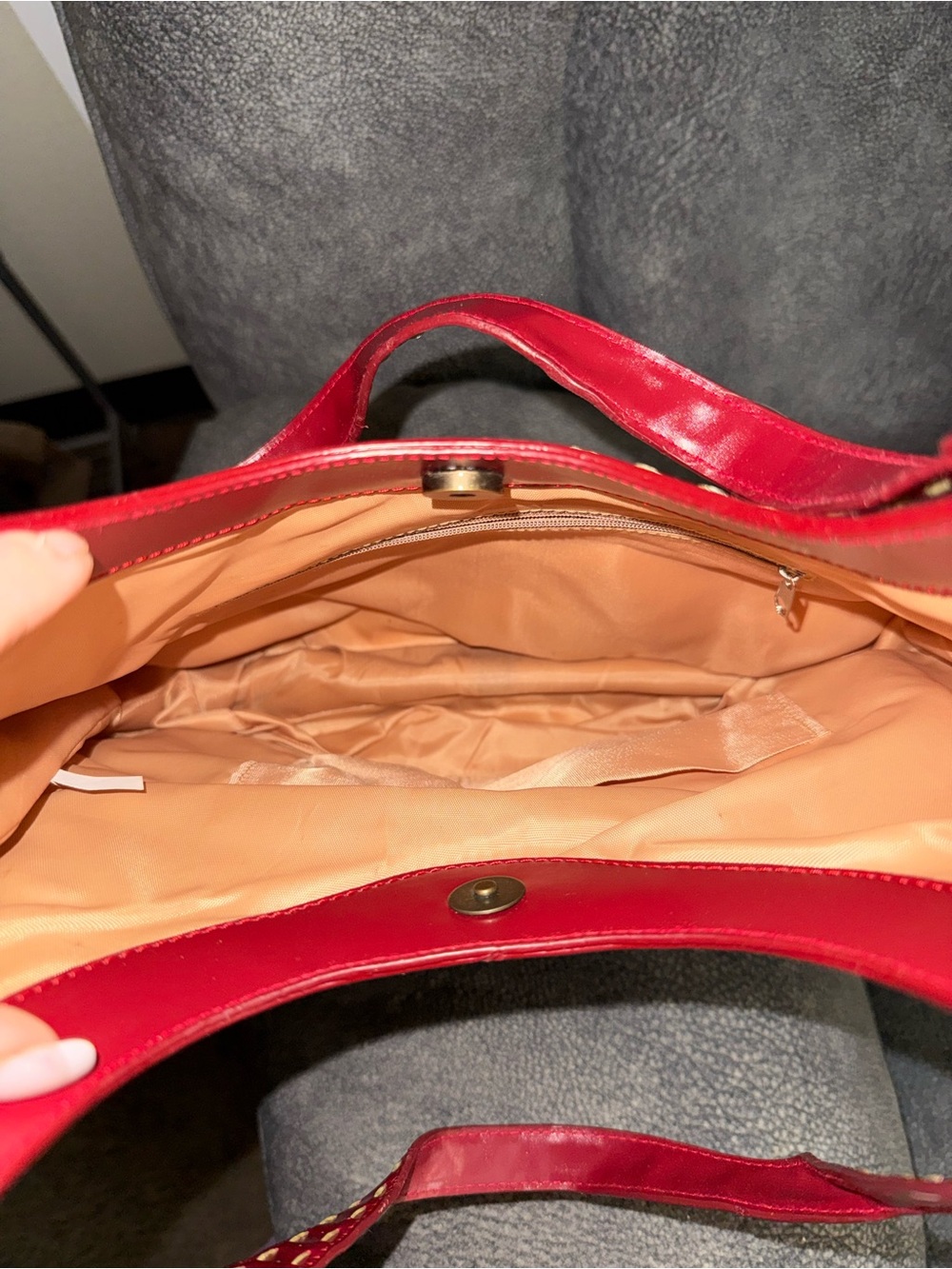 Embroidered Western Tote Shoulder Bag in Red and Tan - Picture 4 of 6